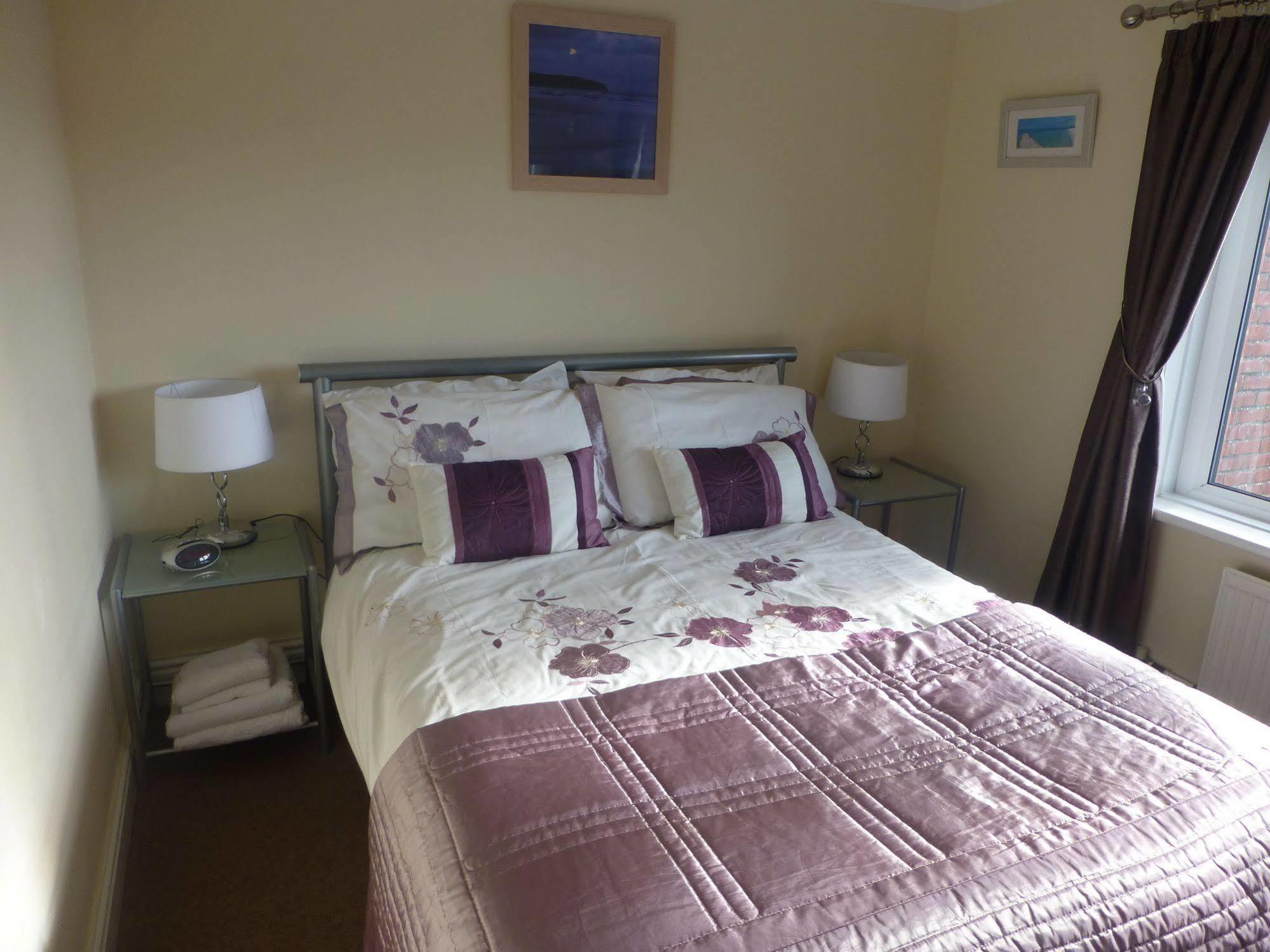 Beech Lodge Guest House Нью Милтон Экстерьер фото